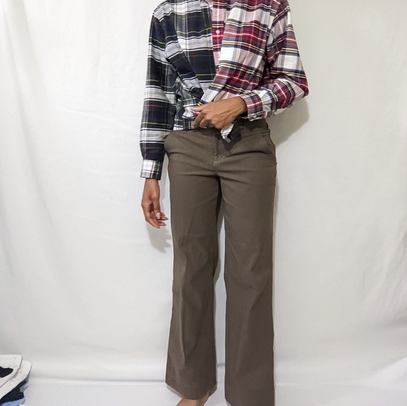 Athleta Dipper Straight Leg Pants in black size 6 - Picture 2 of 12